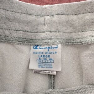 Champion gray sweatpants. Size L.